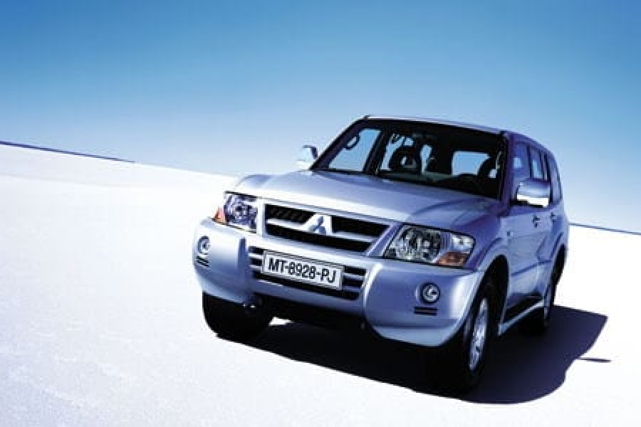 Mitsubishi Pajero 3 2000-2006