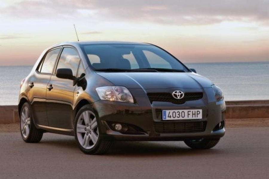 Toyota Auris 2008-2012 (кузов I)